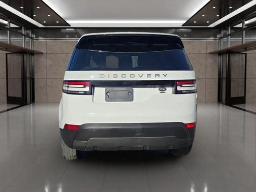 2020 Land Rover Discovery SE
