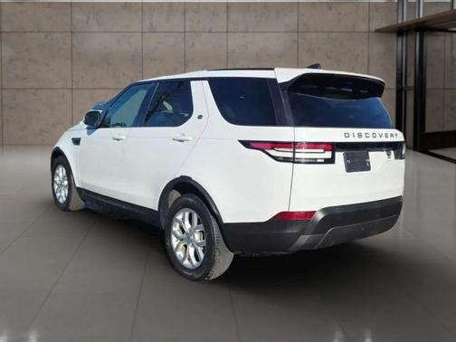 2020 Land Rover Discovery SE
