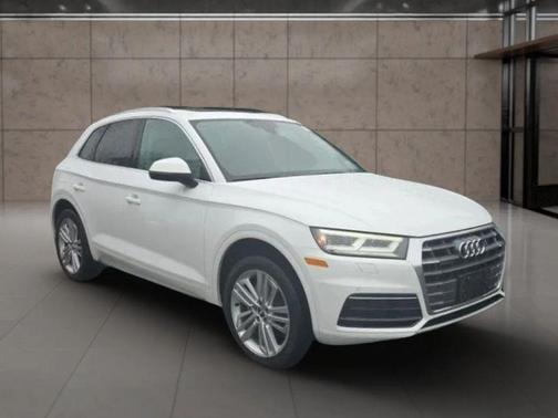 2018 Audi Q5 2.0T Tech Premium