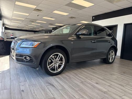 Monsoon Gray Metallic 2016 Audi Q5 3.0T Premium Plus