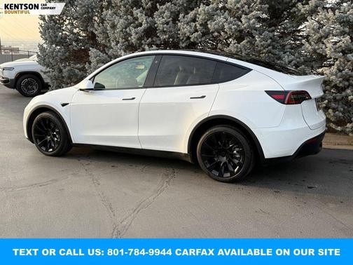 2023 Tesla Model Y Long Range Dual Motor All-Wheel Drive