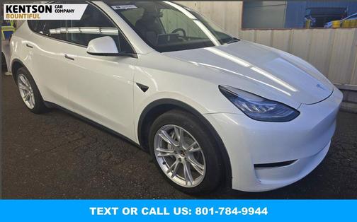 2023 Tesla Model Y Long Range Dual Motor All-Wheel Drive