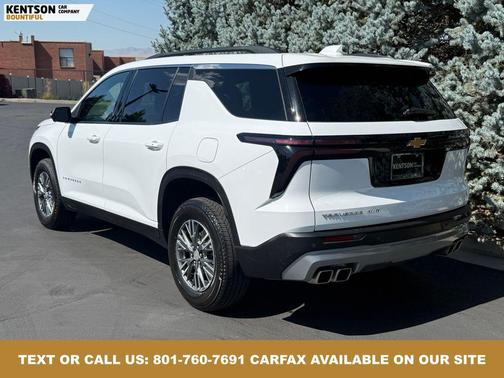 2024 Chevrolet Traverse LT