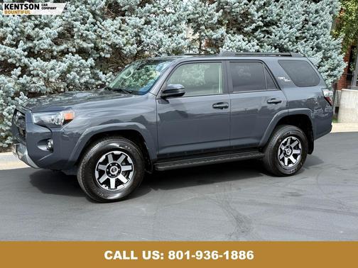 2024 Toyota 4Runner TRD Off Road