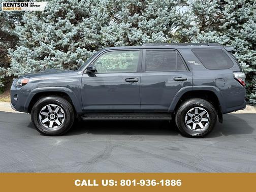 2024 Toyota 4Runner TRD Off Road