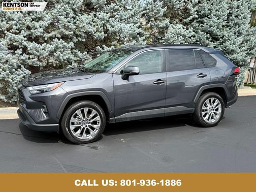 2025 Toyota RAV4 XLE Premium