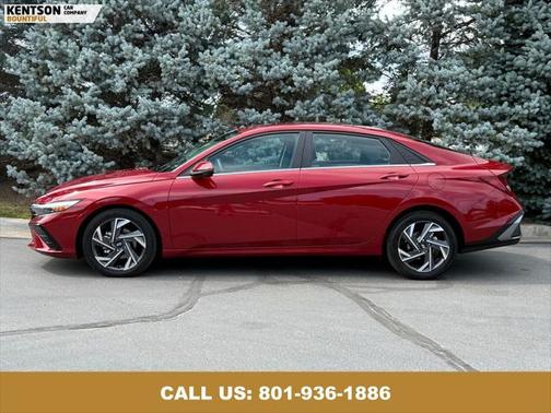 2024 Hyundai ELANTRA Limited