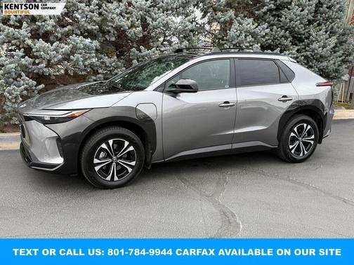 2025 Toyota bZ4X XLE