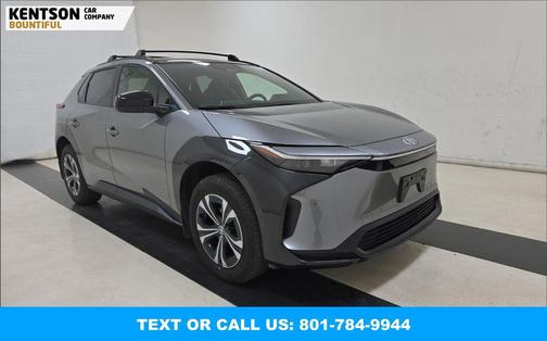 2025 Toyota bZ4X XLE