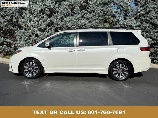 2020 Toyota Sienna Limited Premium