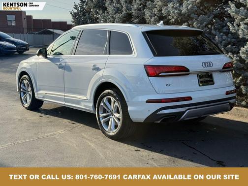 2025 Audi Q7 55 Premium Plus