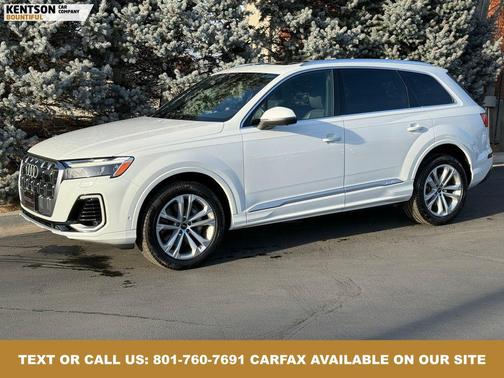 2025 Audi Q7 55 Premium Plus