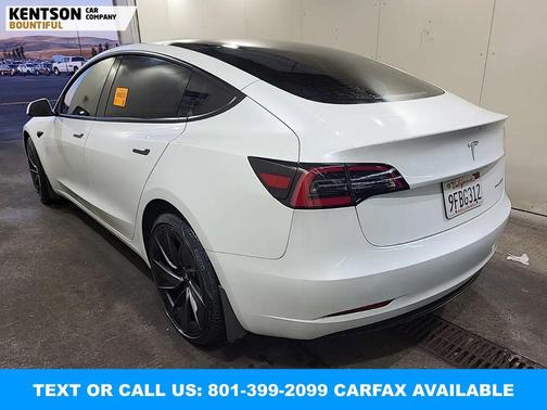 Pearl White Multi-Coat 2023 Tesla Model 3 Long Range