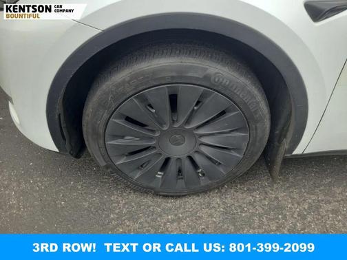 Pearl White Multi-Coat 2024 Tesla Model Y Long Range Dual Motor All-Wheel Drive