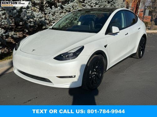 2023 Tesla Model Y Long Range Dual Motor All-Wheel Drive