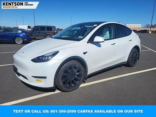 2022 Tesla Model Y Long Range Dual Motor All-Wheel Drive