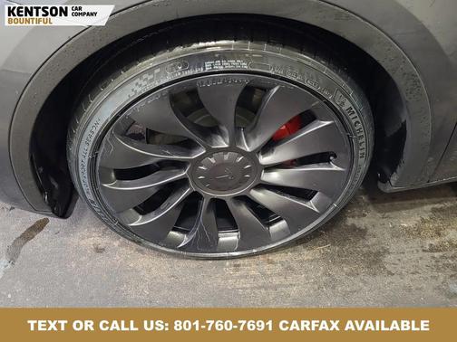 Gray 2023 Tesla Model Y Performance Dual Motor All-Wheel Drive