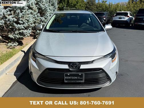 2024 Toyota Corolla LE