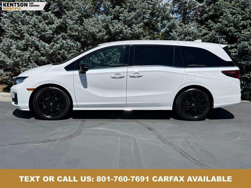 Platinum White Pearl 2025 Honda Odyssey Sport-L