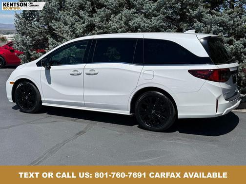 Platinum White Pearl 2025 Honda Odyssey Sport-L