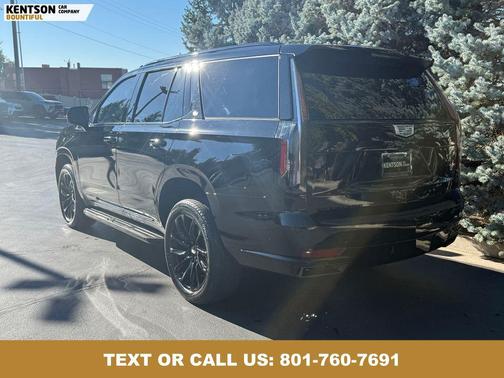 2024 Cadillac Escalade Sport