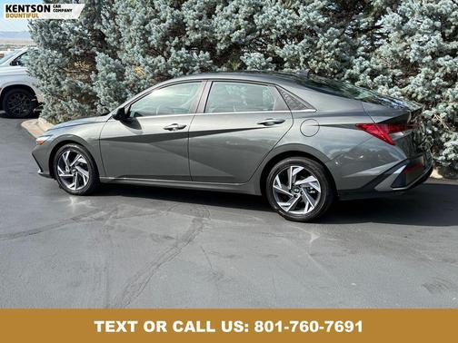 2025 Hyundai ELANTRA SEL
