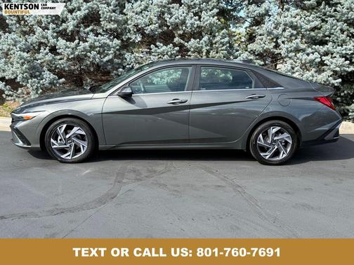 2025 Hyundai ELANTRA SEL