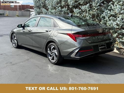 2025 Hyundai ELANTRA SEL