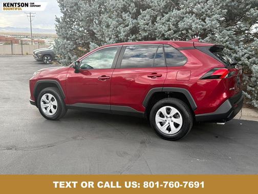 2024 Toyota RAV4 LE