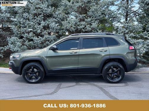 2019 Jeep Cherokee Trailhawk Elite