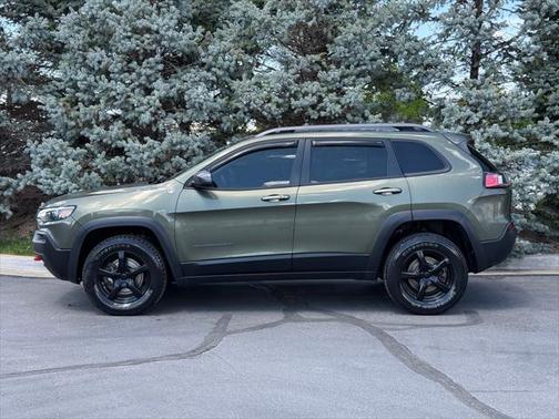2019 Jeep Cherokee Trailhawk Elite