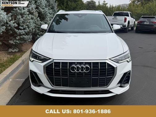 2025 Audi Q3 Premium 45 TFSI S line quattro Tiptronic