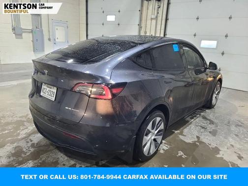 2024 Tesla Model Y Long Range Dual Motor All-Wheel Drive