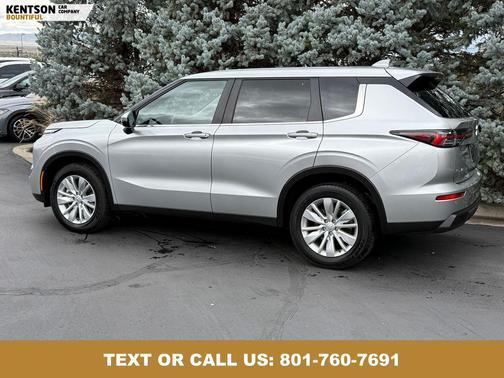 2025 Mitsubishi Outlander ES 2.5 S-AWC
