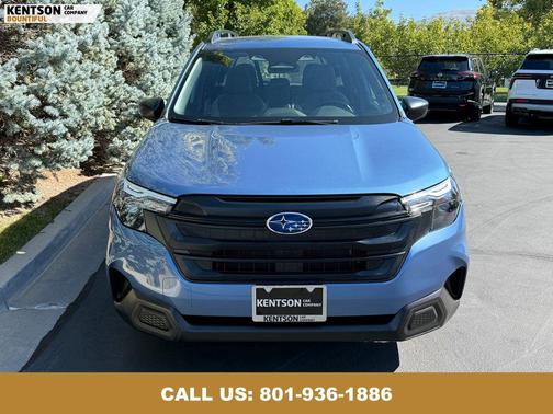 2025 Subaru Forester Base