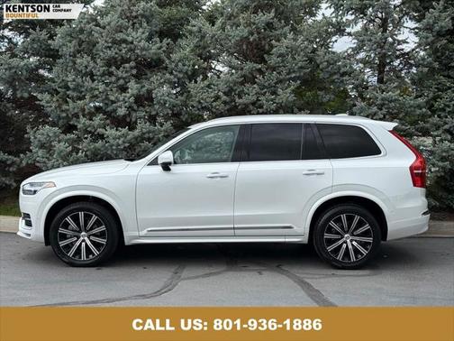 2023 Volvo XC90 B5 Plus
