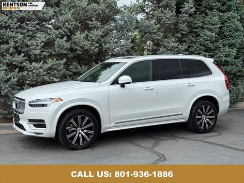 2023 Volvo XC90 B5 Plus