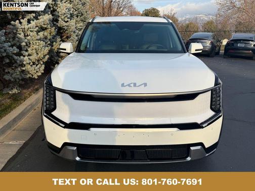 2024 Kia EV9 Land