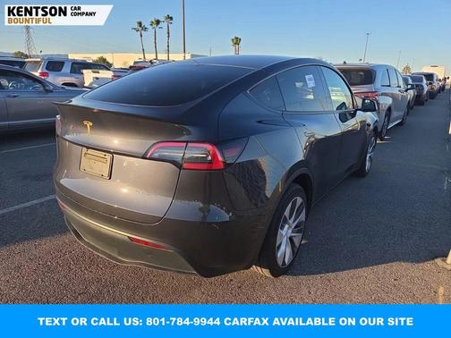 2024 Tesla Model Y Long Range Dual Motor All-Wheel Drive