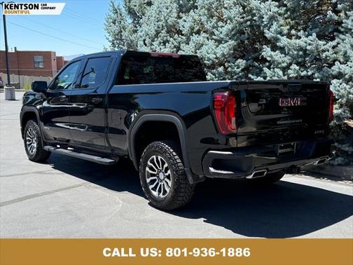 2023 GMC Sierra 1500 AT4
