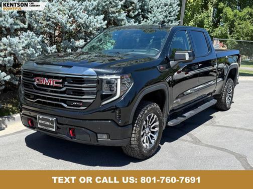 2023 GMC Sierra 1500 AT4
