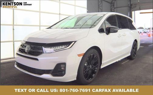 Platinum White Pearl 2025 Honda Odyssey Sport-L