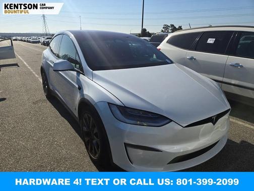 Pearl White Multi-Coat 2023 Tesla Model X Base