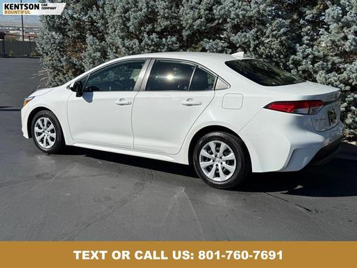 2024 Toyota Corolla Hybrid LE