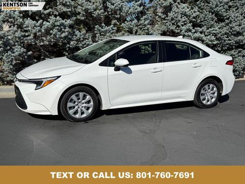 2024 Toyota Corolla Hybrid LE