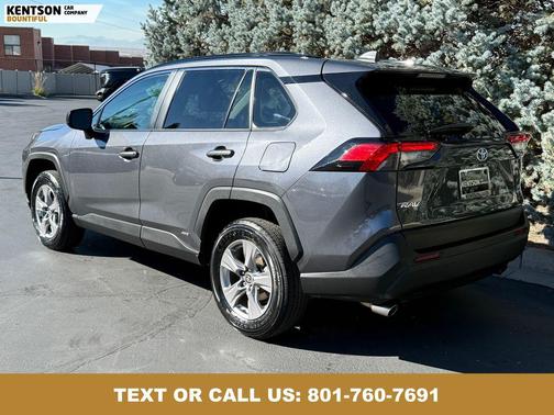 2025 Toyota RAV4 Hybrid LE