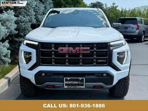 2023 GMC Canyon Base