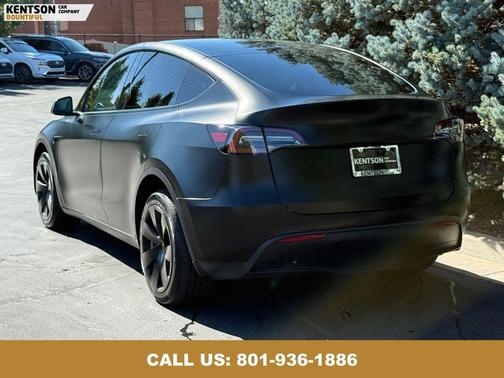 2023 Tesla Model Y Long Range Dual Motor All-Wheel Drive