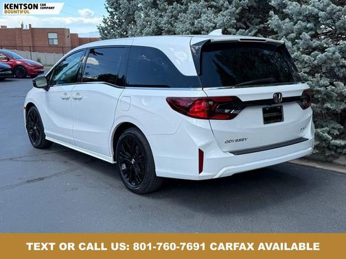 Platinum White Pearl 2025 Honda Odyssey Sport-L