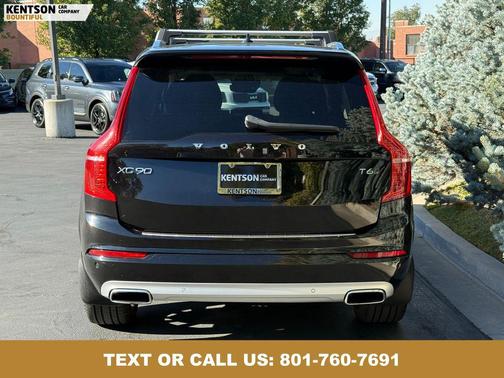 2020 Volvo XC90 T6 Momentum